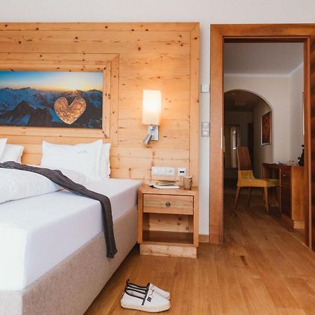 Gartenhotel Linde 4 Sterne Superior Рид-им-Оберинталь Экстерьер фото
