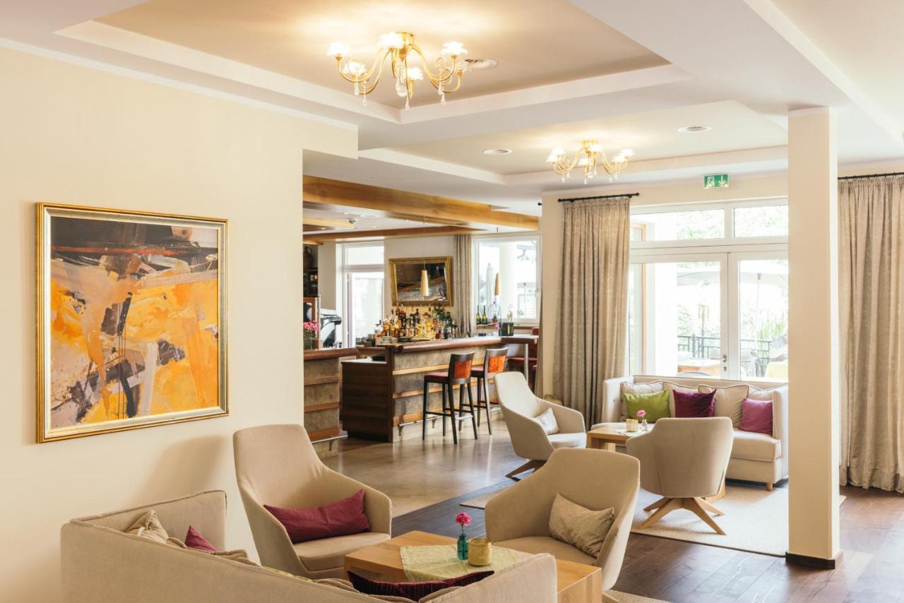 Gartenhotel Linde 4 Sterne Superior Рид-им-Оберинталь Экстерьер фото